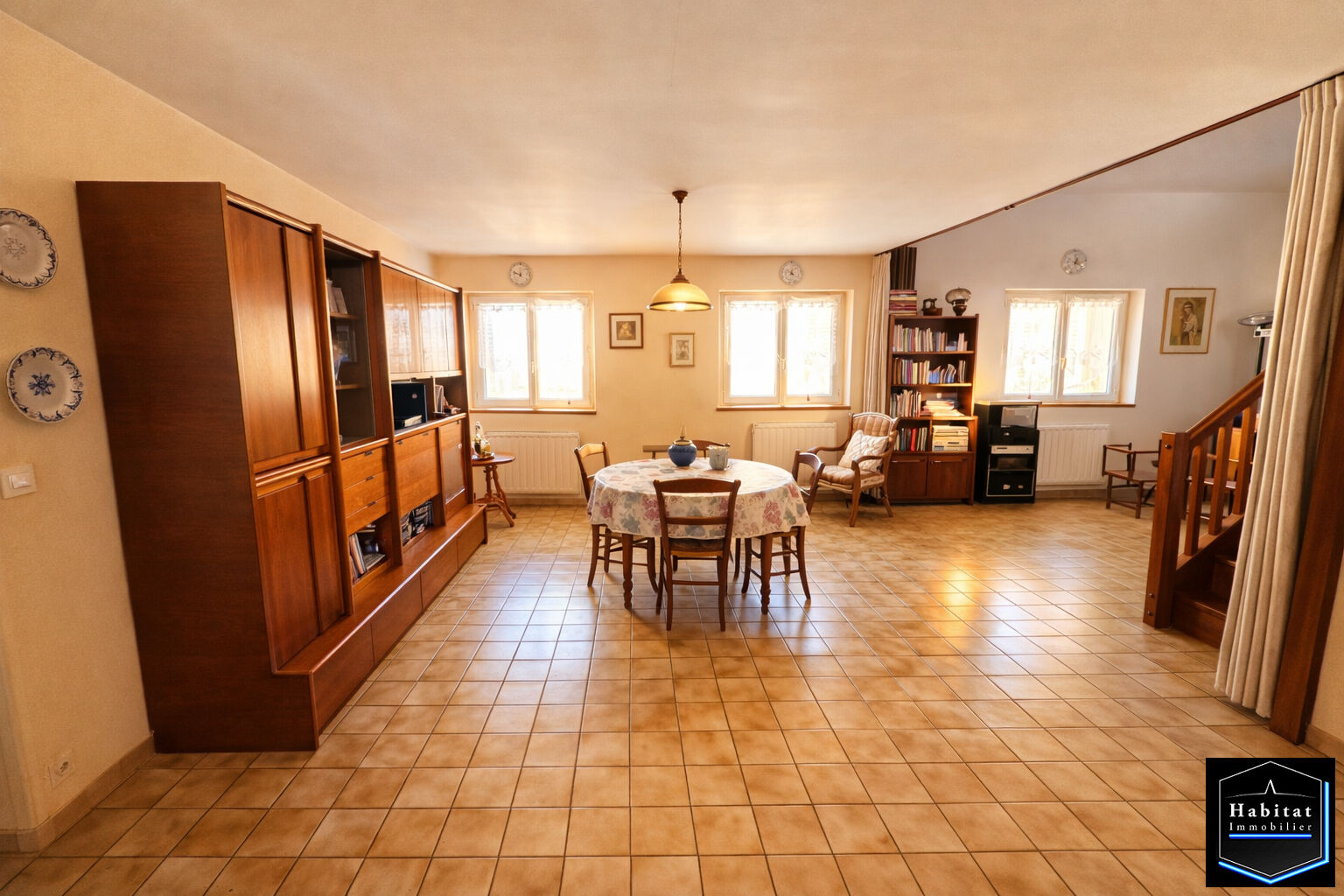 Agence immobilière de 
 HABITAT IMMOBILIER - HABITAT IMMOBILIER OTHIS 
