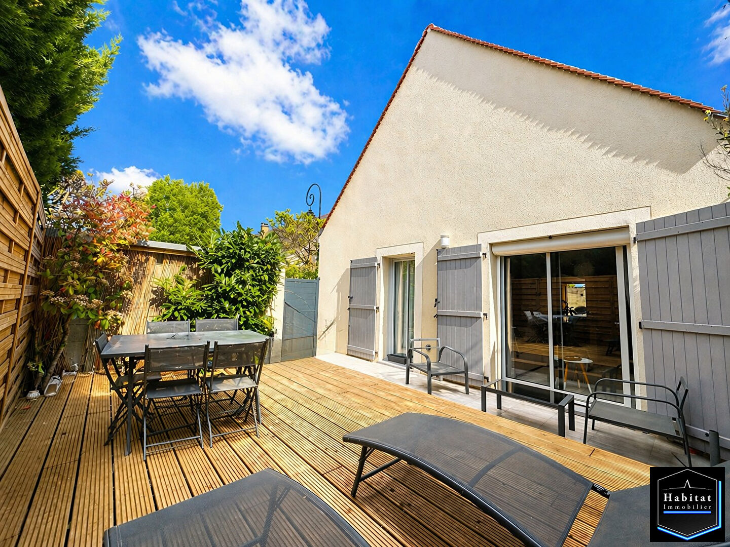 Agence immobilière de 
 HABITAT IMMOBILIER - HABITAT IMMOBILIER OTHIS 
