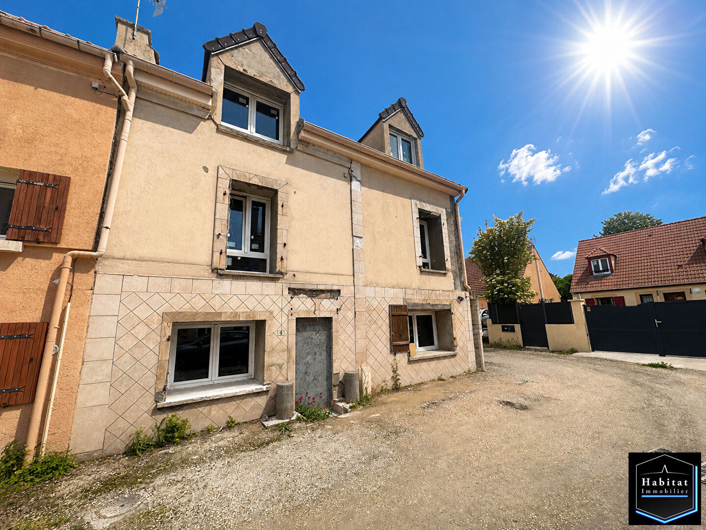 Agence immobilière de 
 HABITAT IMMOBILIER - HABITAT IMMOBILIER OTHIS 

