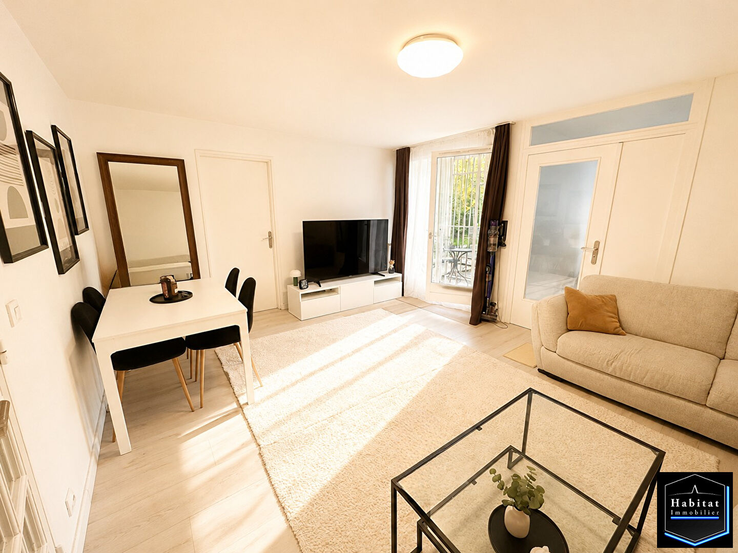 Agence immobilière de 
 HABITAT IMMOBILIER - HABITAT IMMOBILIER OTHIS 
