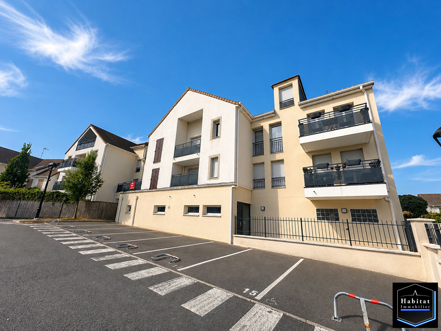 Agence immobilière de 
 HABITAT IMMOBILIER - HABITAT IMMOBILIER OTHIS 
