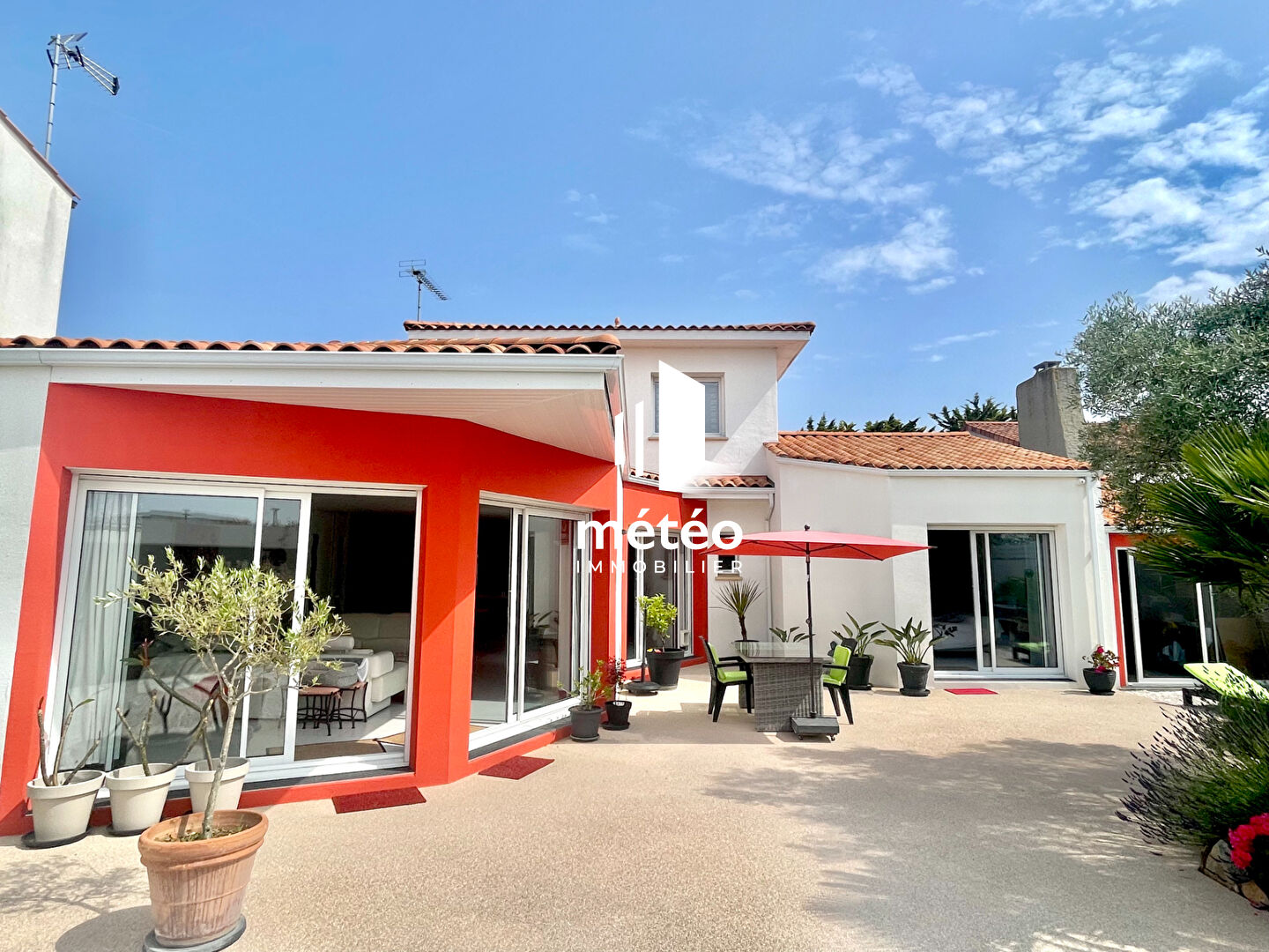 Agence immobilière de METEO IMMOBILIER LES SABLES
