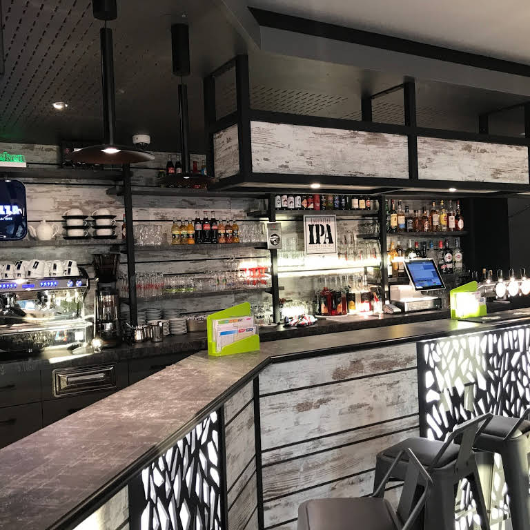 BREST - BAR TABAC LOTO PRESSE PMU