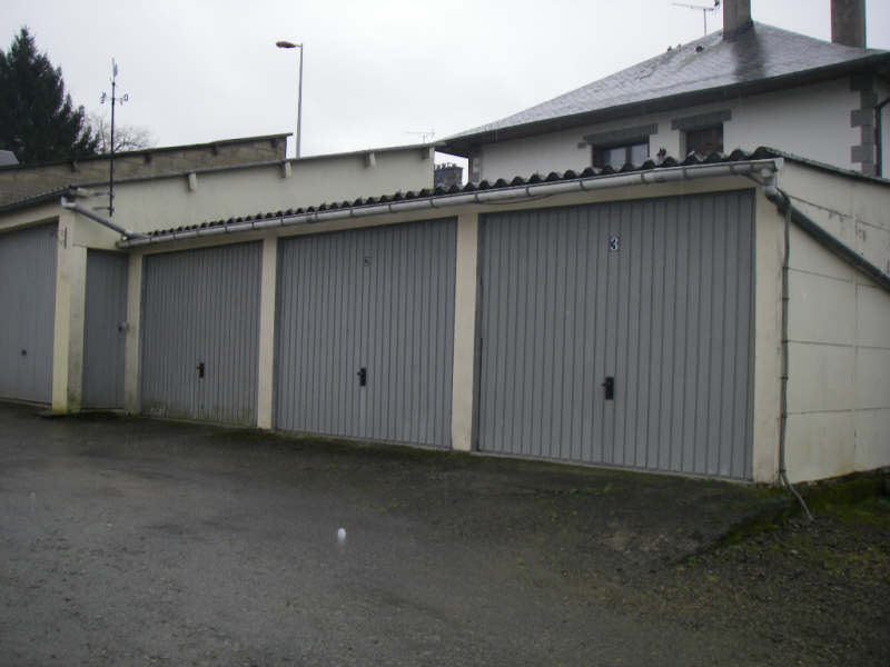 UN GARAGE - N 3  AVRANCHES - 20 m2