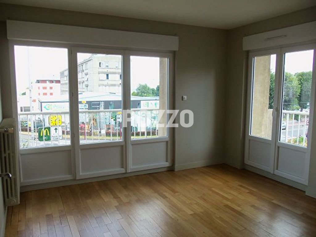 A louer appartement 3 pièces centre ville de VIRE ...