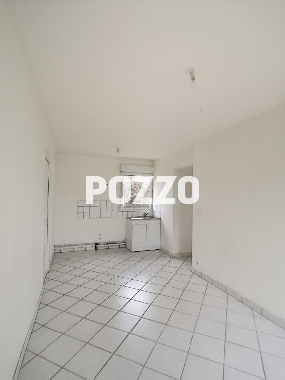 Photo Location d'une maison 5 pièces à MESNIL CLINCHAMPS image 5/6