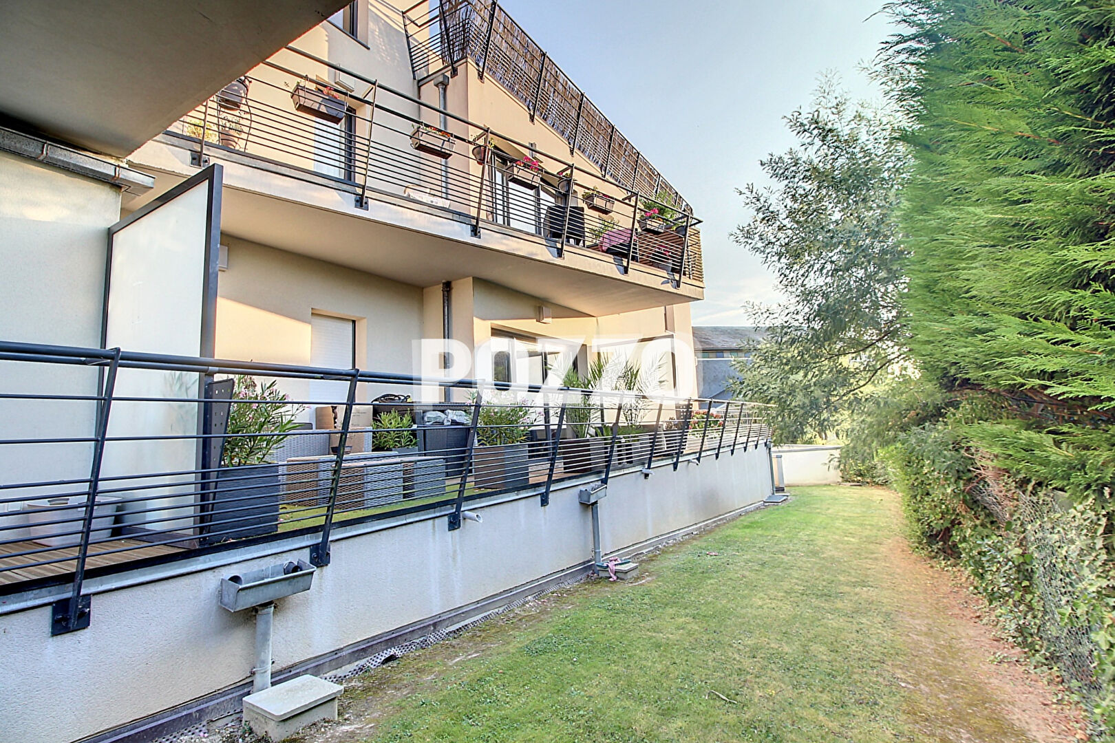 Agence immobilière de Agence Pozzo-immobilier - Pozzo immobilier Donville Les Bains