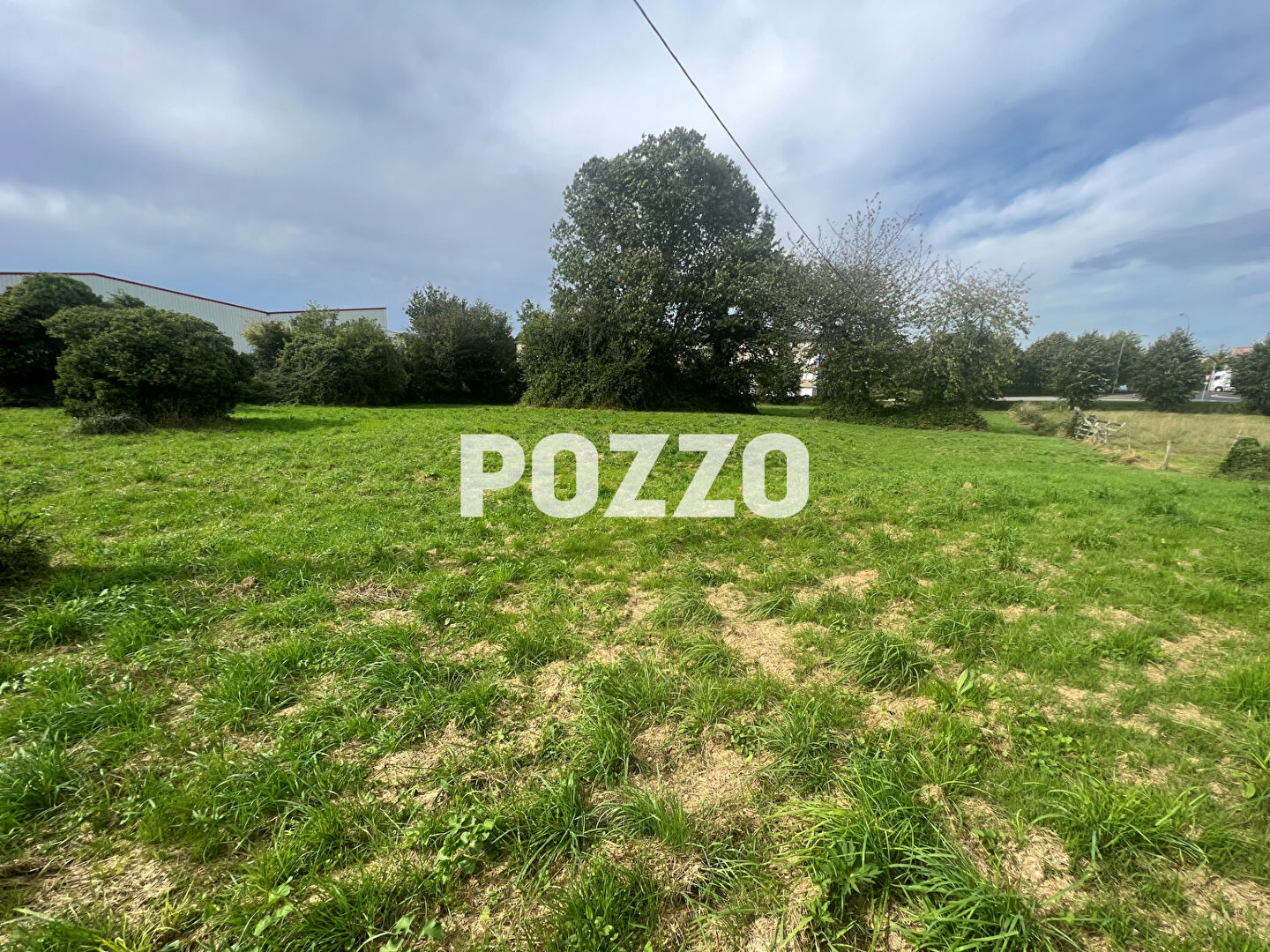 Agence immobilière de 
 Agence Pozzo-immobilier - Pozzo immobilier St Hilaire du Harcouët 
