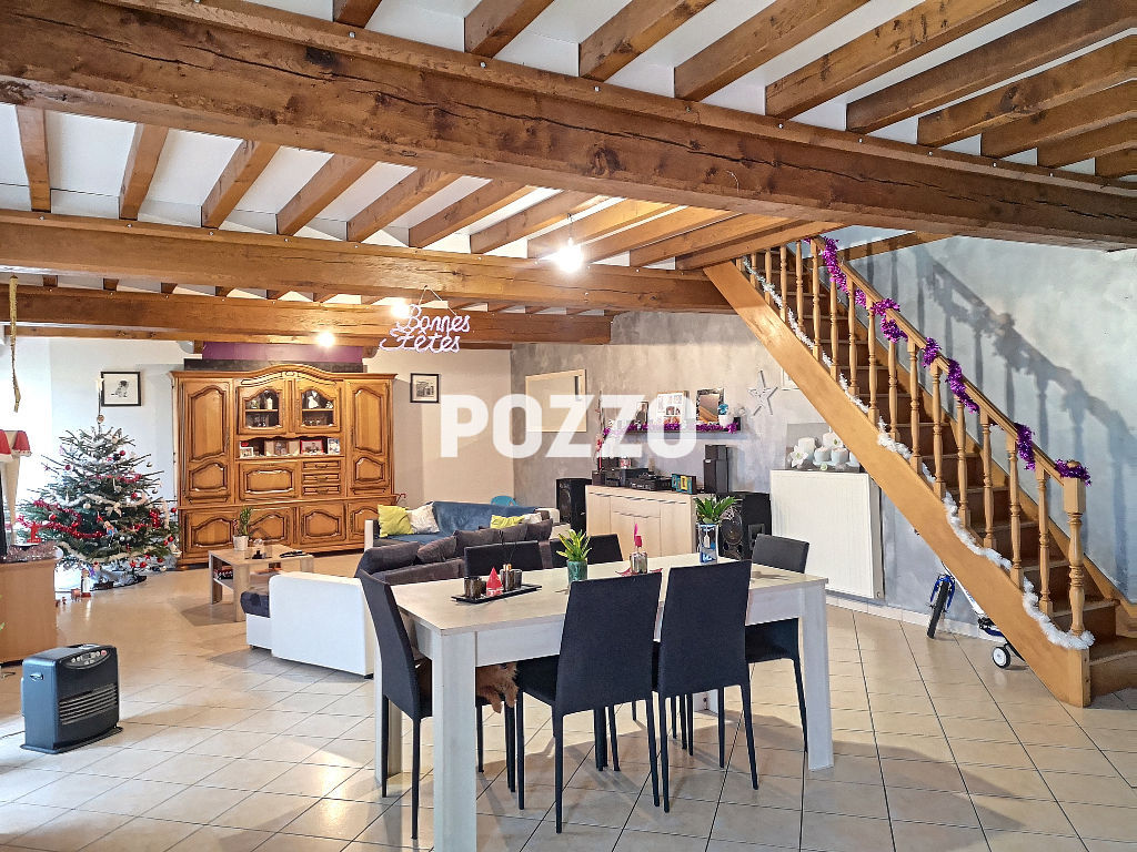 Photo Location : maison F5 à TRUTTEMER LE GRAND image 2/6