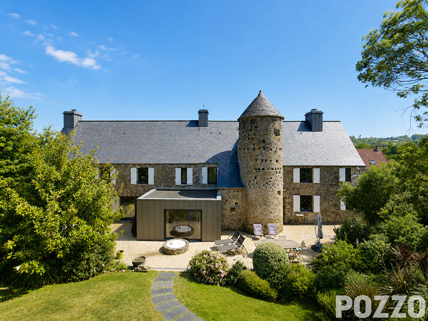 Agence immobilière de 
 Agence Pozzo-immobilier - Pozzo immobilier Barneville 
