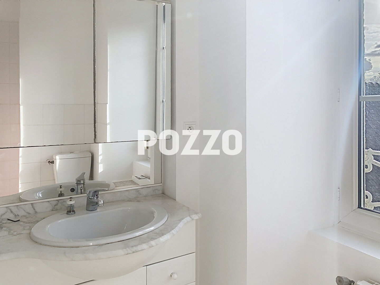 Photo Location d'un appartement 2 pièces (31 m²) à SAINT HILAIRE image 4/5