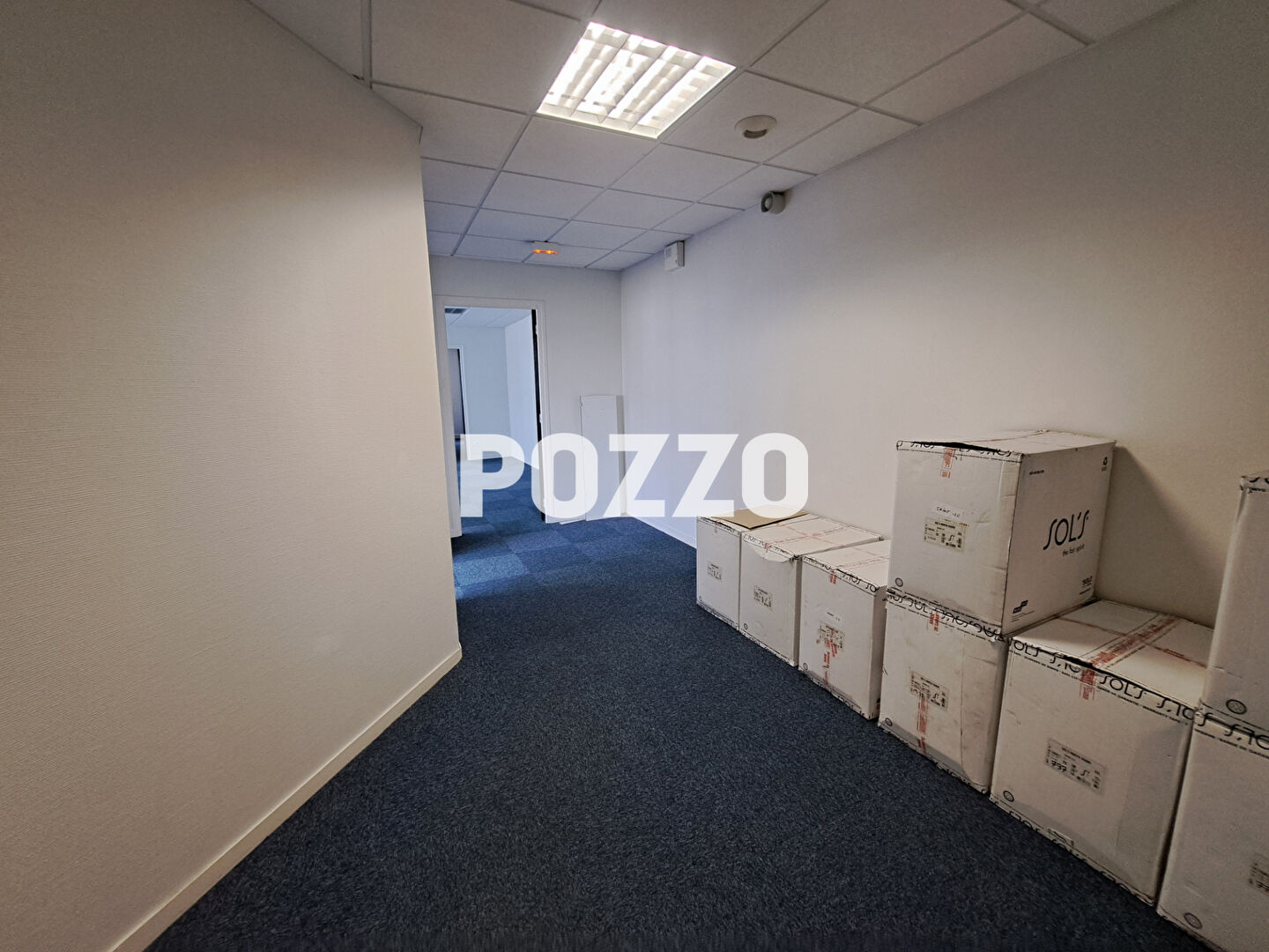 Photo À louer - local commercial de 114 m² à Saint-Lô image 5/6