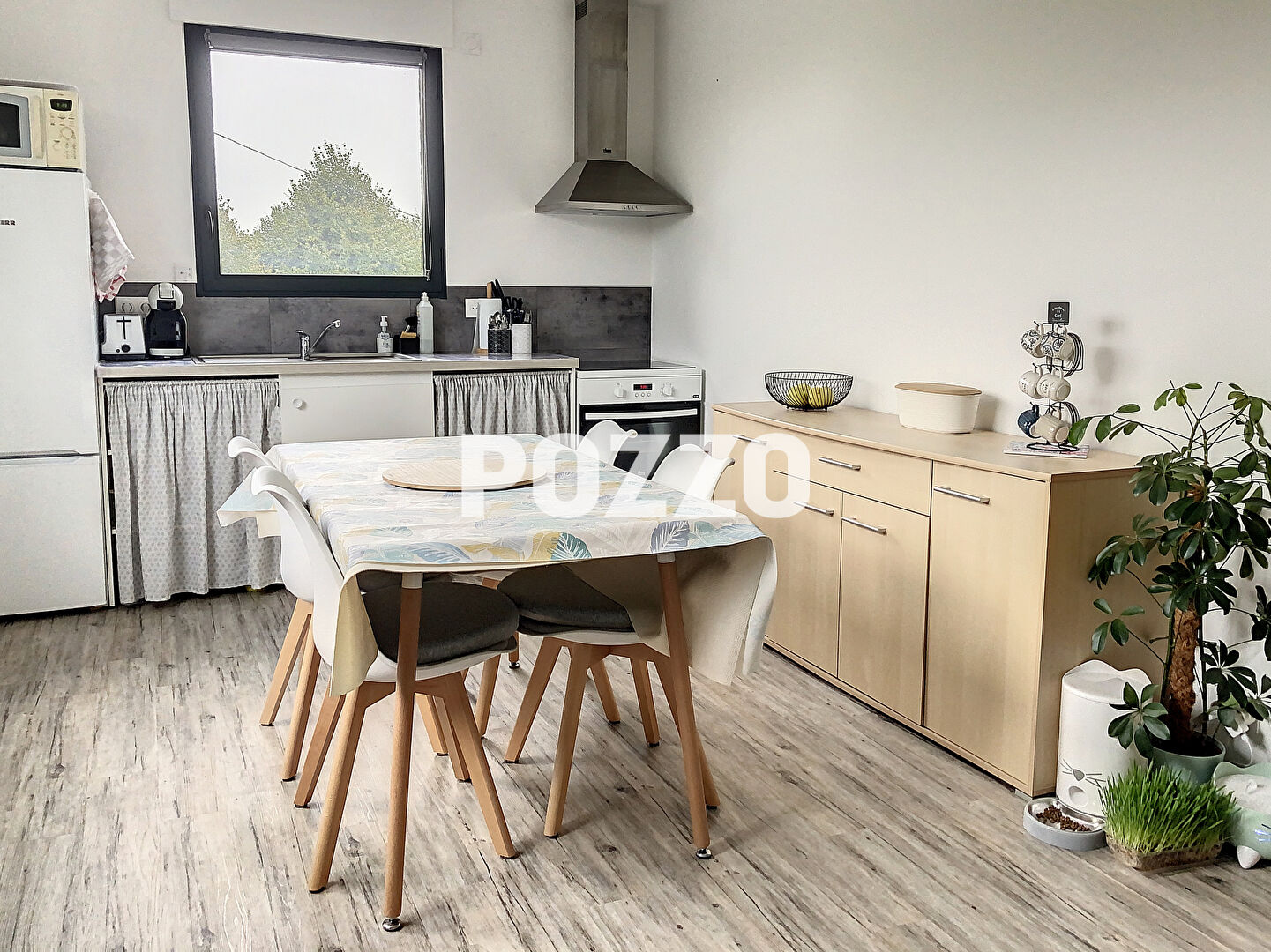 Agence immobilière de 
 Agence Pozzo-immobilier - Pozzo immobilier St Hilaire du Harcouët 
