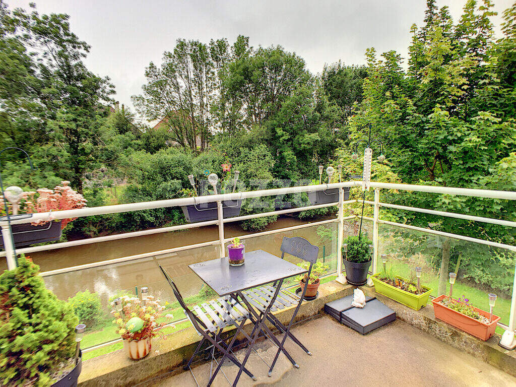 Agence immobilière de 
 Agence Pozzo-immobilier - Pozzo immobilier St Hilaire du Harcouët 
