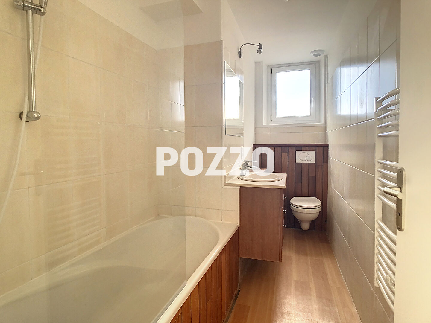 Photo Appartement RENOVE Saint Hilaire Du Harcouet 2 pièce(s) 44.16 m2 image 4/4