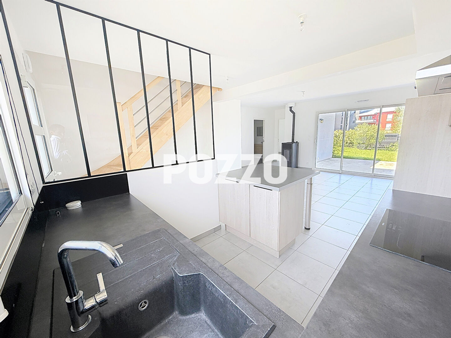 Photo Maison récente à vendre à Saint-Pair-sur-Mer, dans un cadre calme et proche du centre image 3/6