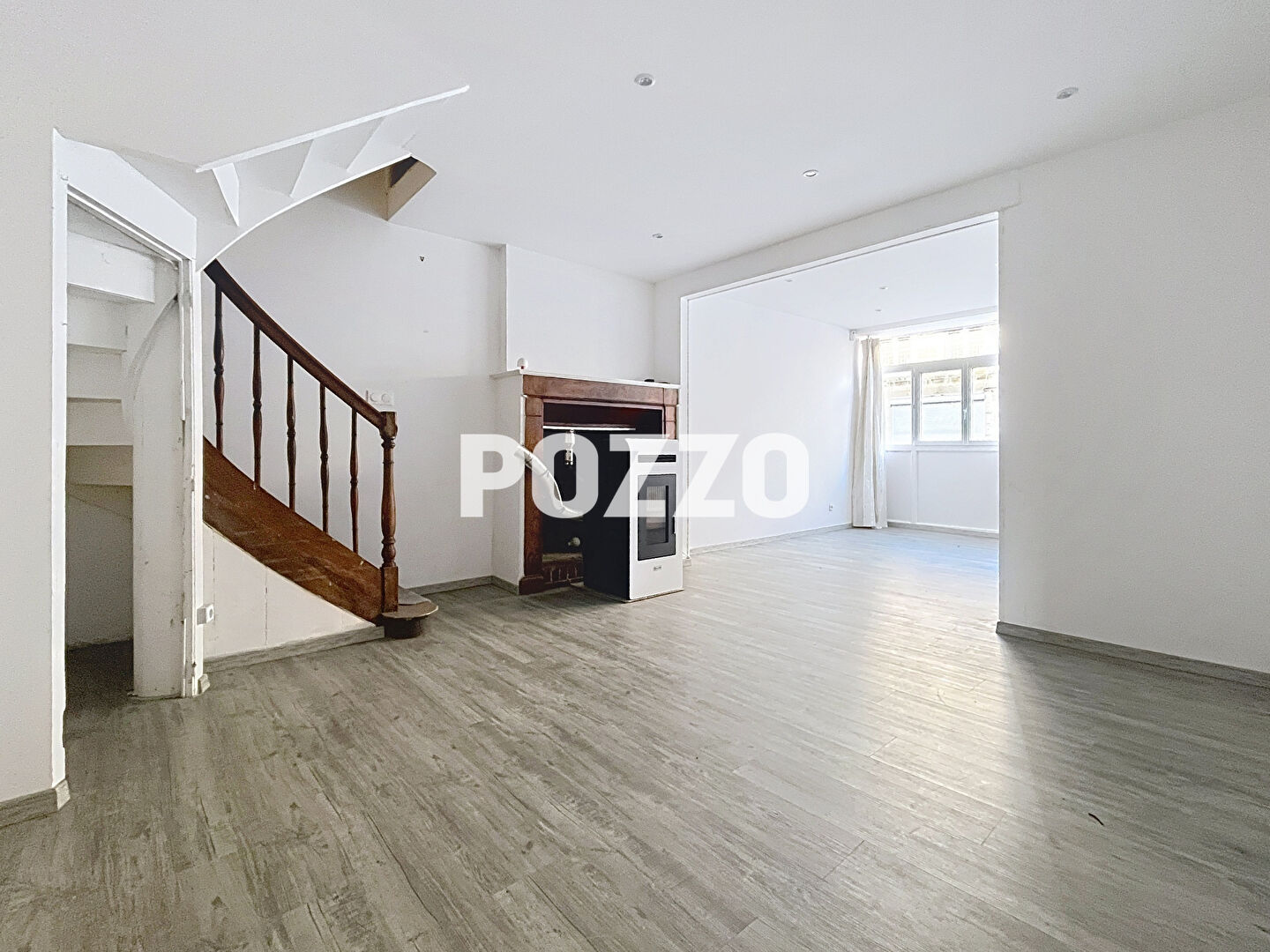 Photo A VENDRE, MAISON DE 6 PIECES PRINCIPALES (110 m²) à PONT FARCY (50). image 5/6