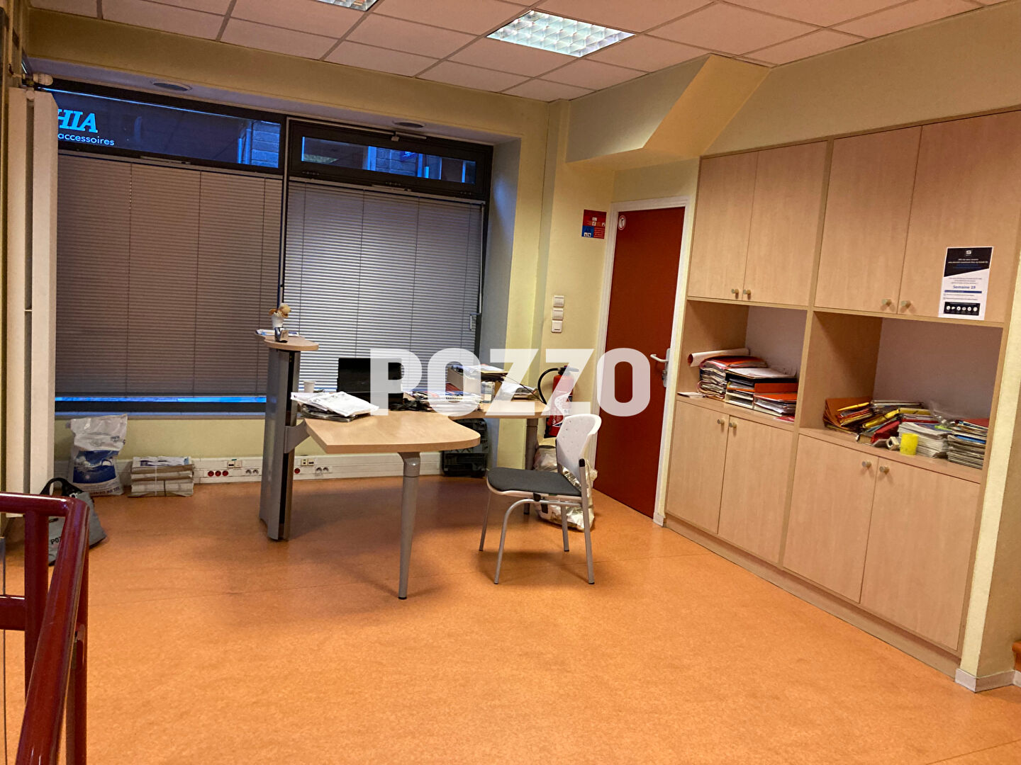 Photo Location local centre ville de VIRE 115M2 image 3/6