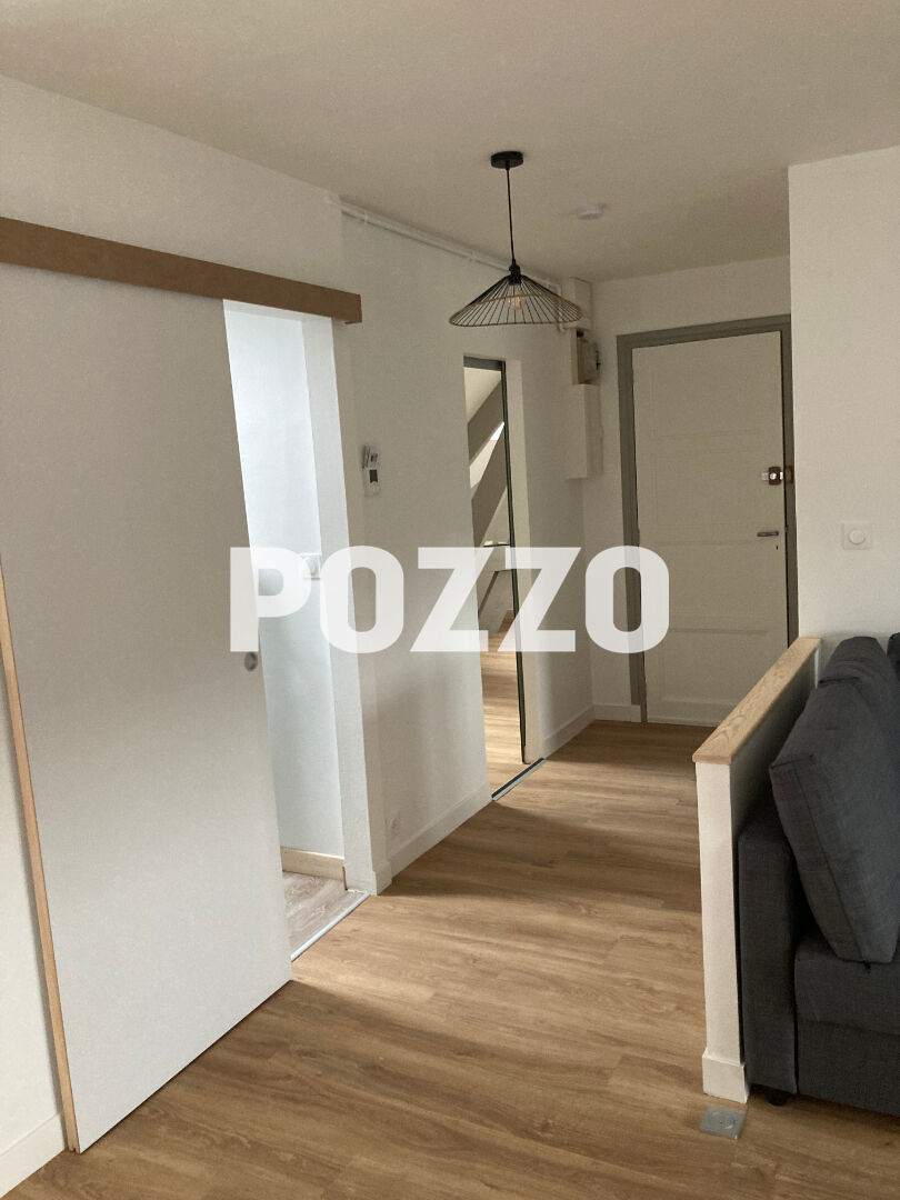 Photo VIRE NORMANDIE : appartement 3 pièces (48 m²) en location image 6/6