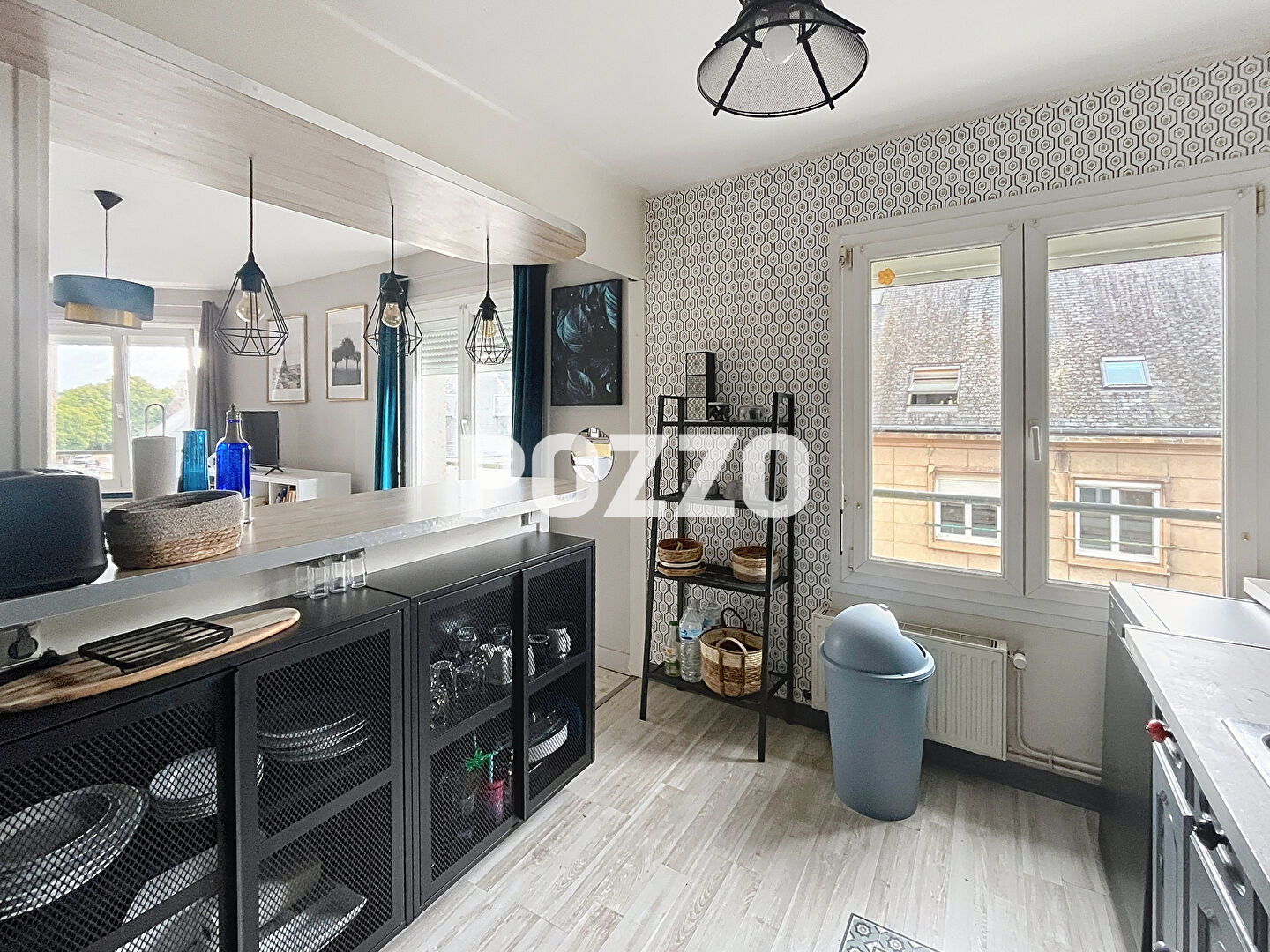 Photo A VENDRE, APPARTEMENT DE 5 PIECES PRINCIPALES  (98m²) AU COEUR DU CENTRE VILLE DE VIRE NORMANDIE (14) image 4/6