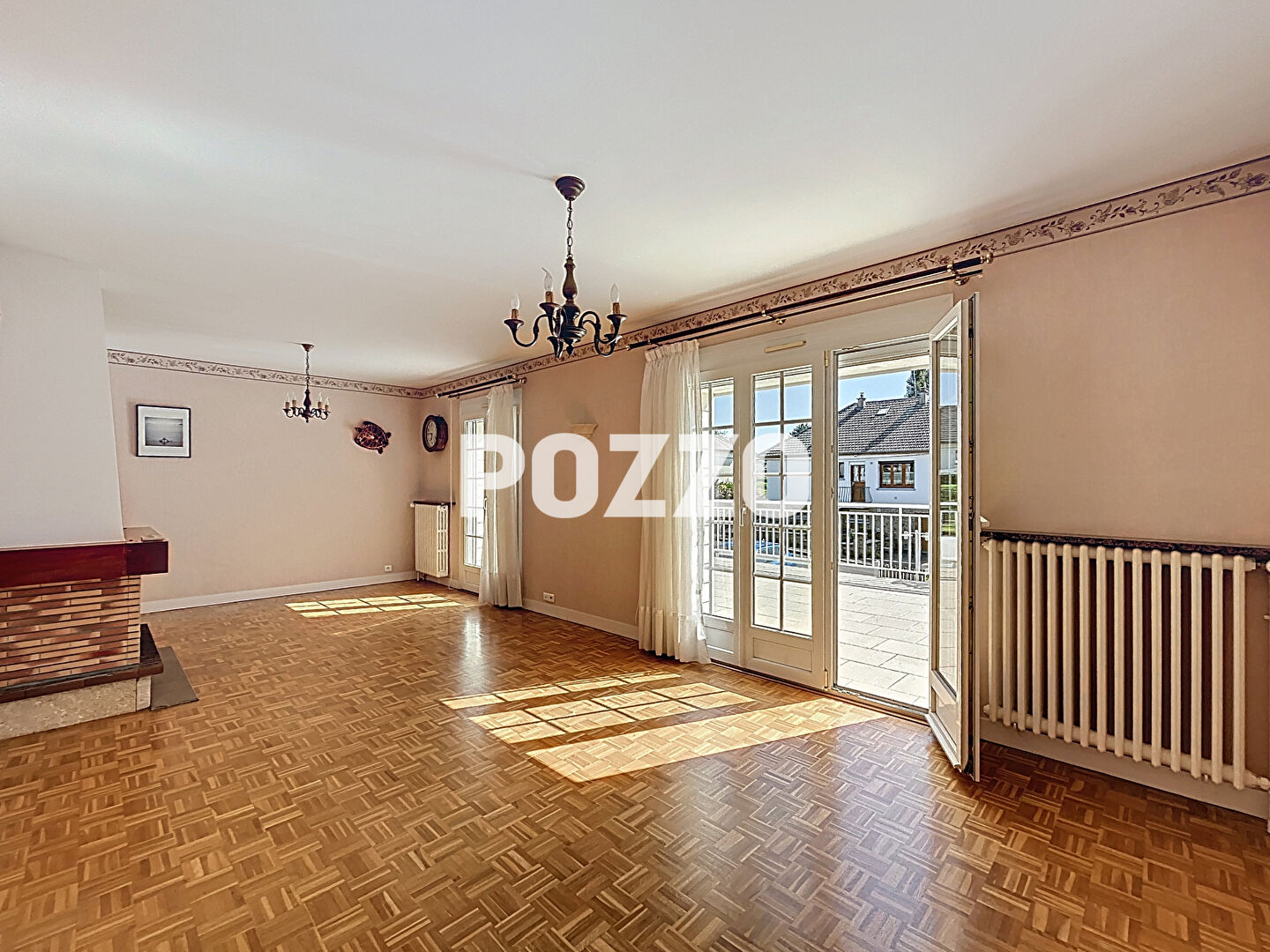 Photo A VENDRE MAISON DE 7 PIECES (174 m2) A VIRE-NORMANDIE (14) image 4/6