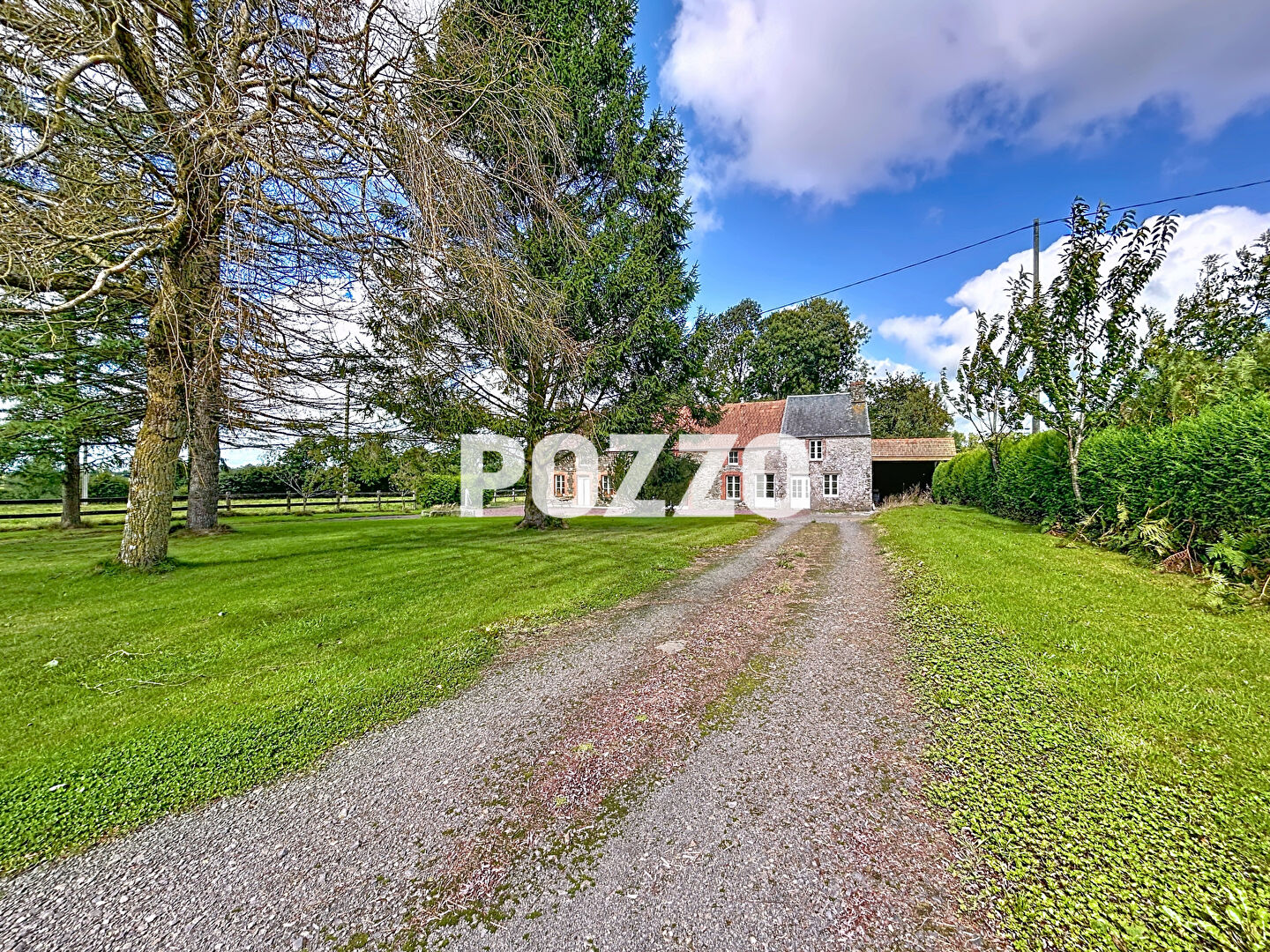 Canton de Gavray sur sienne - Ancienne fermette avec possibilité d'agrandissement