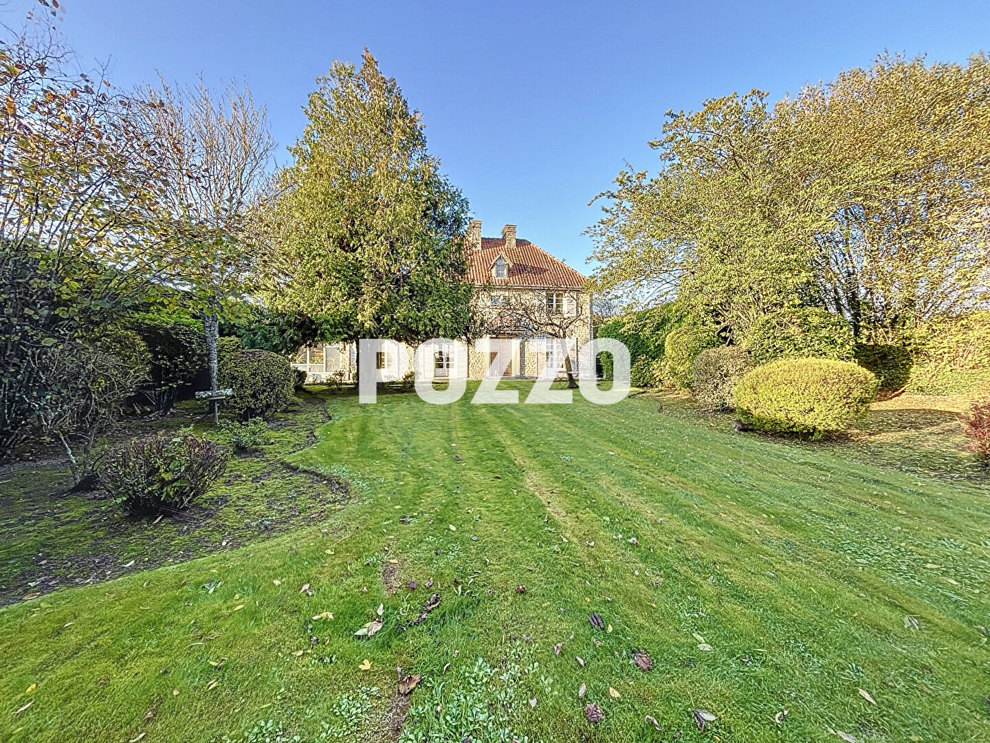 Photo SAINT ANDRE DE L EPINE : maison de 7 pièces (185 m²) en vente image 2/6