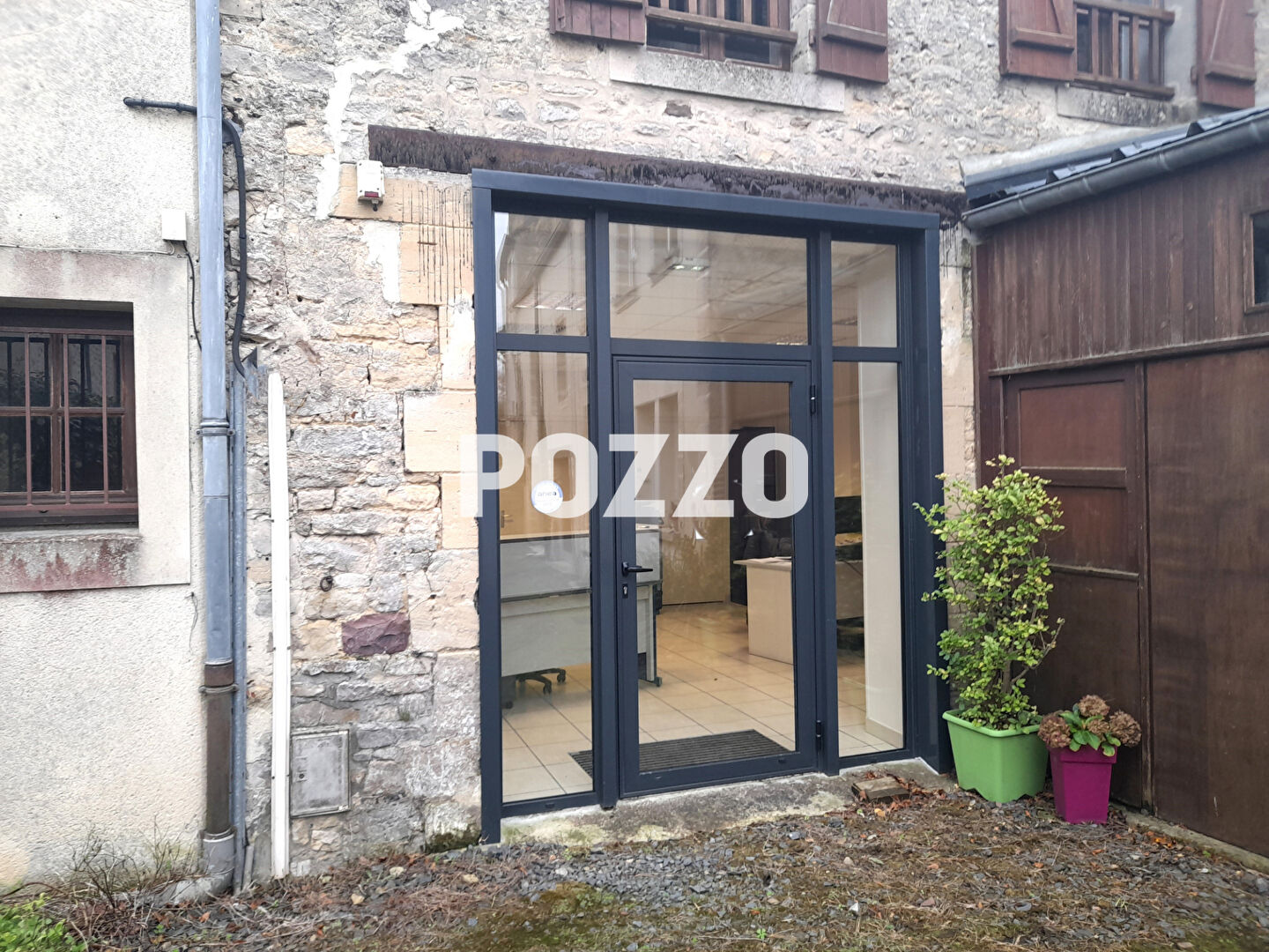 Photo Local d'activité Bayeux 80 m2 image 2/5