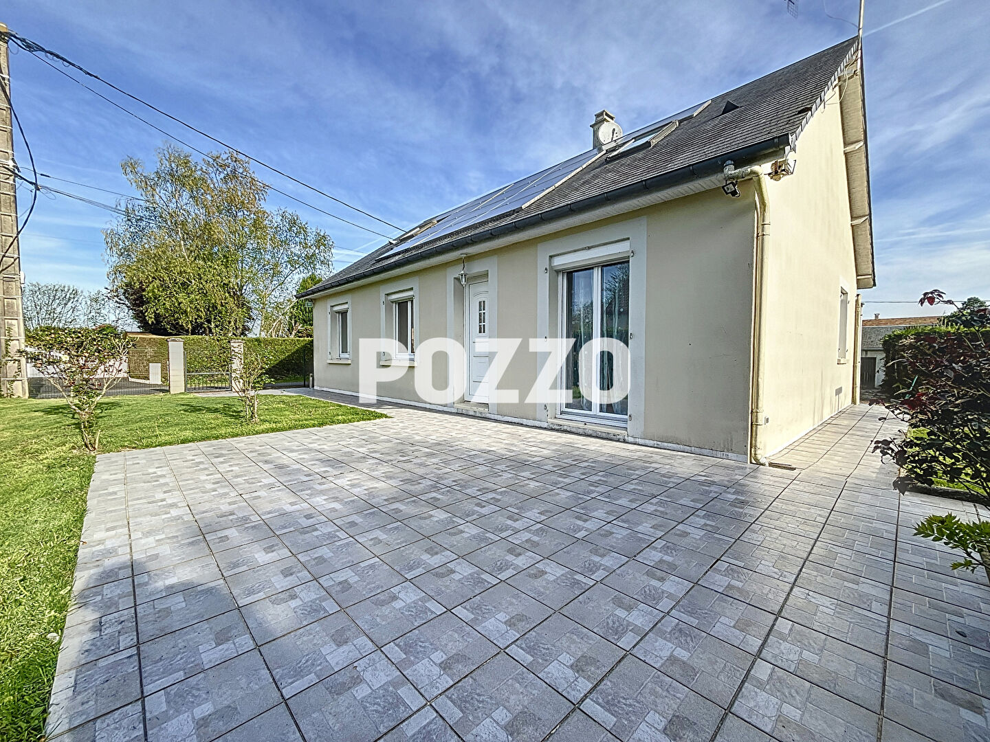 A VENDRE - PAVILLON de 108 m² sur Mesnil-Raoult 50420 -