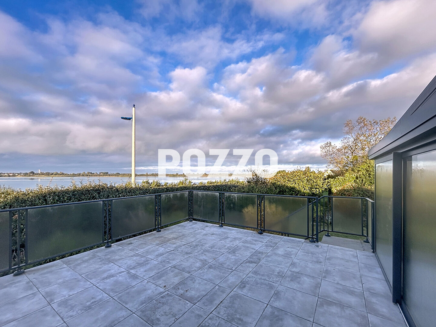 Photo Maison Port Bail Sur Mer 5 pièces 100 m2 - vue sur le Havre - véranda - 3 chambres - terrain de 1297m² image 2/6