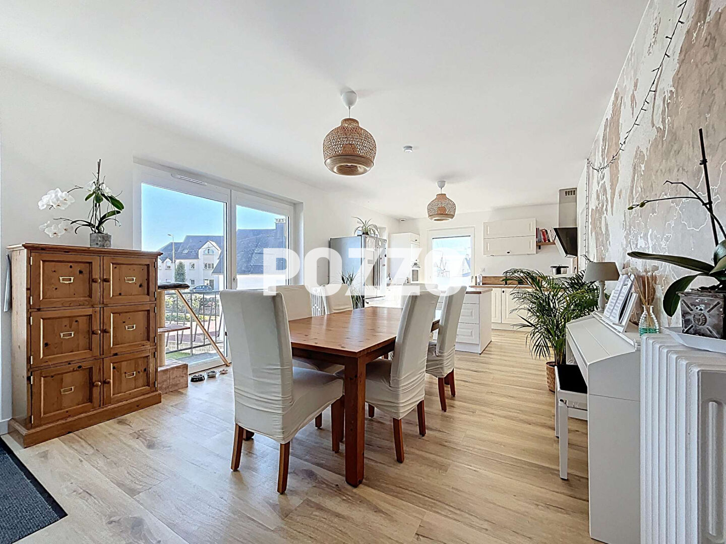 Photo À vendre à Granville (50400) : Maison 8 pièces rénovée avec belles prestations image 2/6