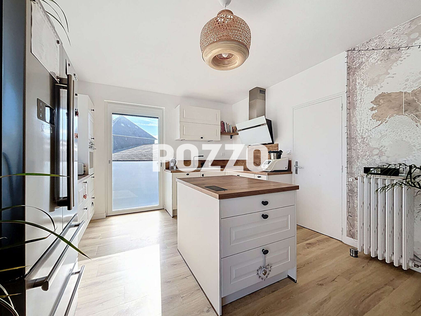 Photo À vendre à Granville (50400) : Maison 8 pièces rénovée avec belles prestations image 3/6