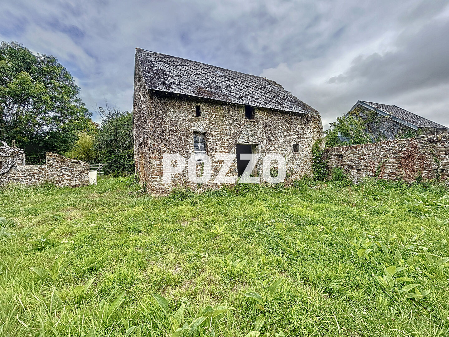Agence immobilière de 
 Agence Pozzo-immobilier - Pozzo immobilier Barneville 
