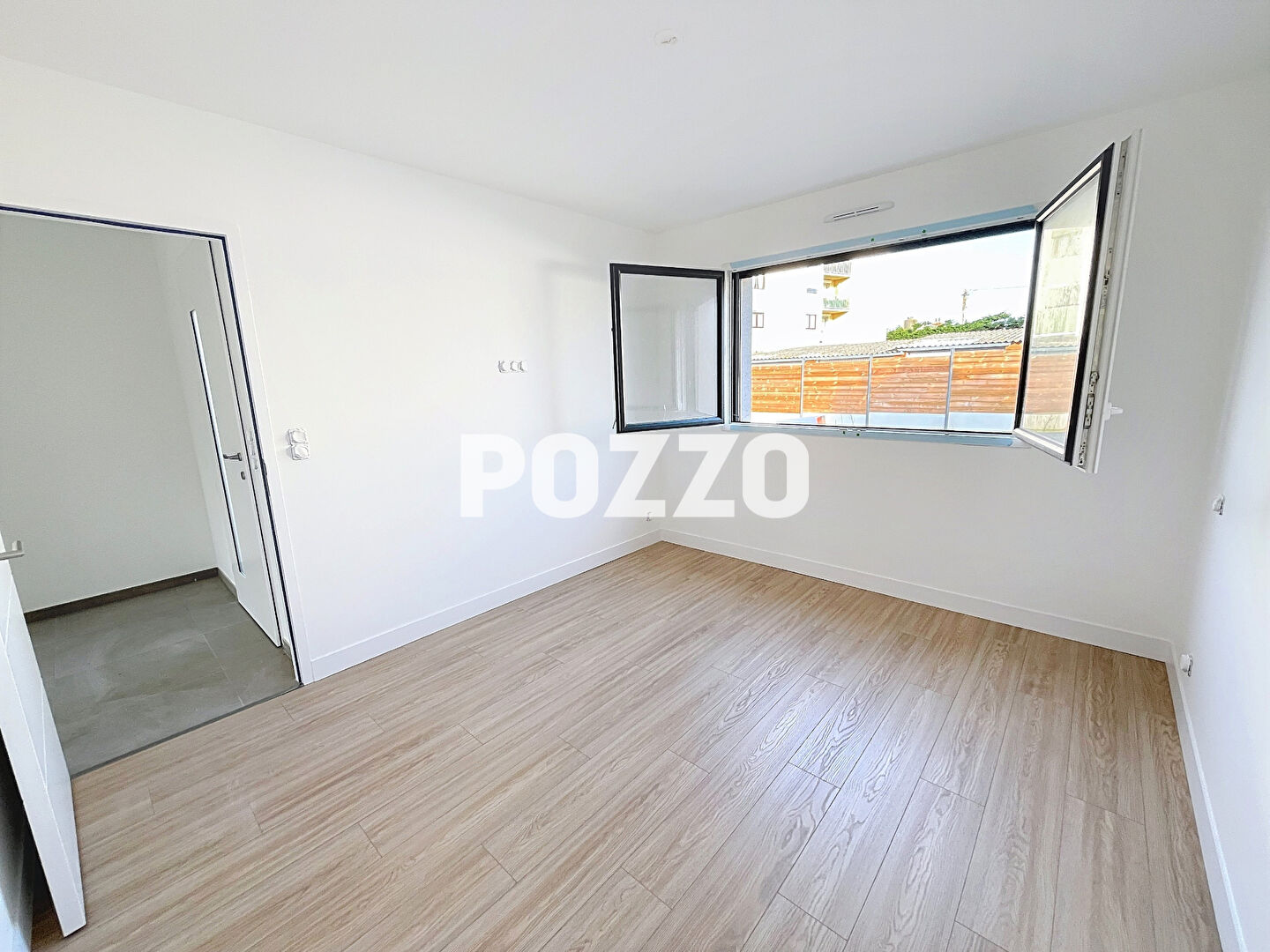 Photo GRANVILLE : maison F5 (98 m²) en vente image 6/6