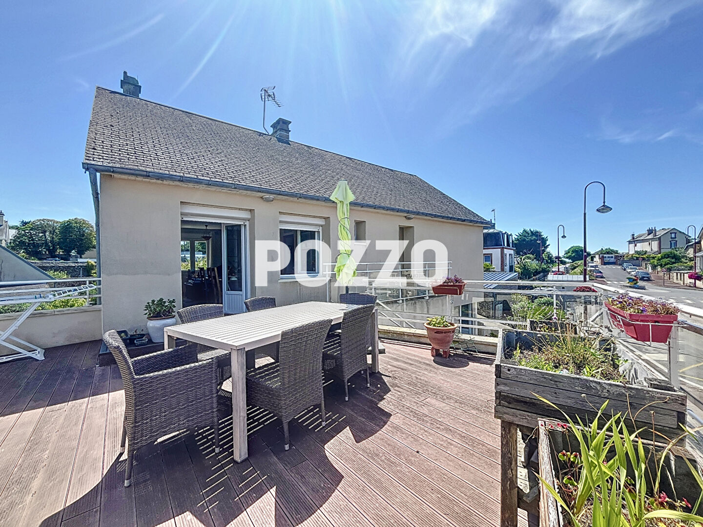 Photo Maison Saint Pair Sur Mer centre ville garage jardinet terrasse image 1/6