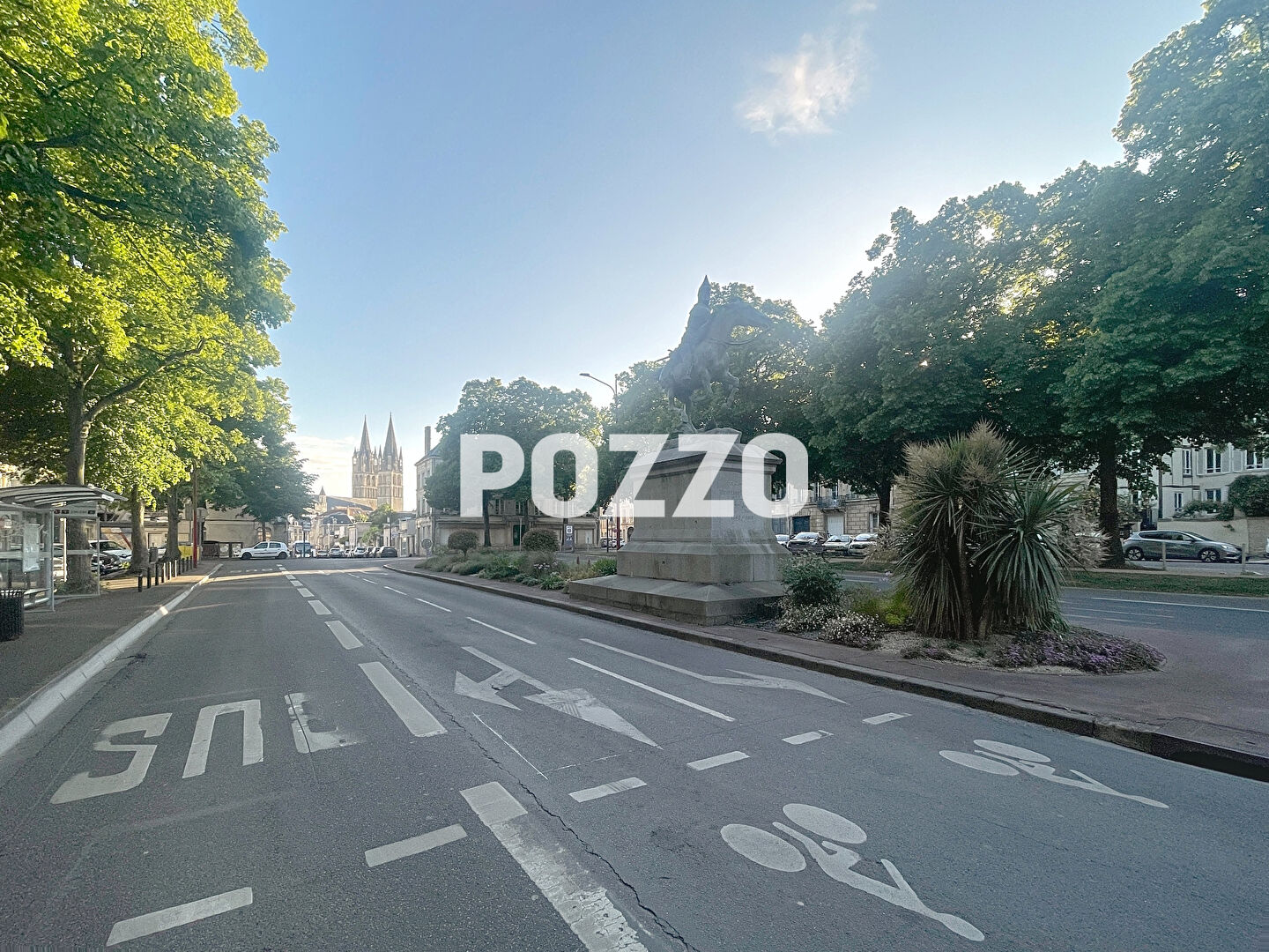 Photo Maison Caen de 298m2 en HYPER CENTRE image 1/6