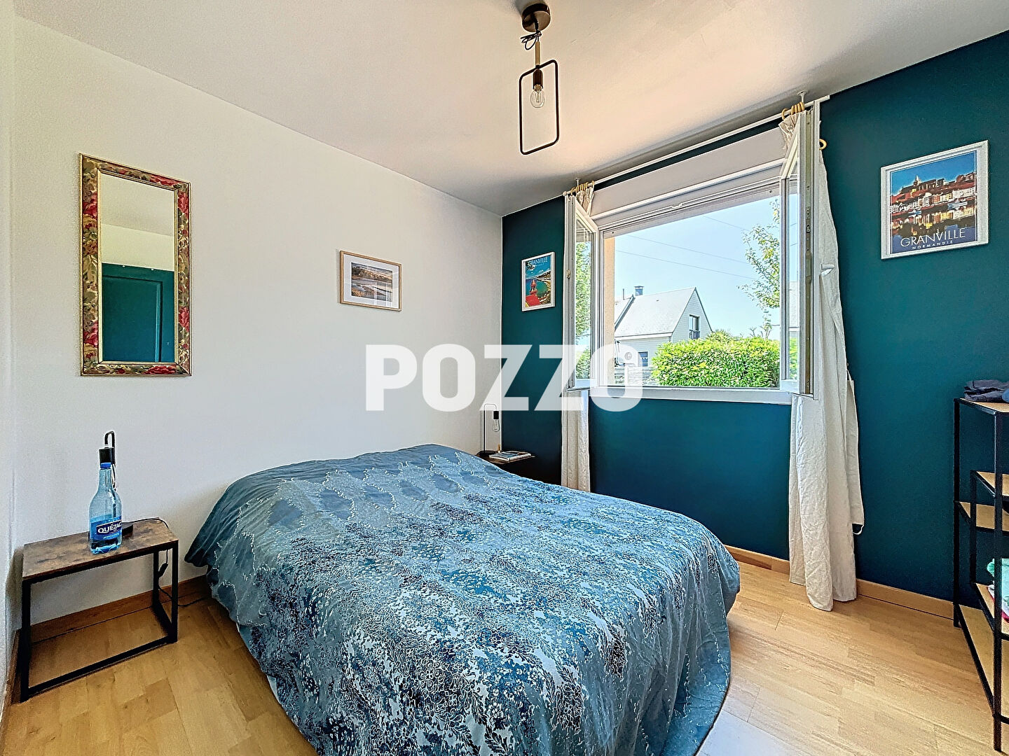 Photo PROCHE MER - Maison de 8 pièces (135 m²) en vente à BREVILLE SUR MER (50290) image 5/6