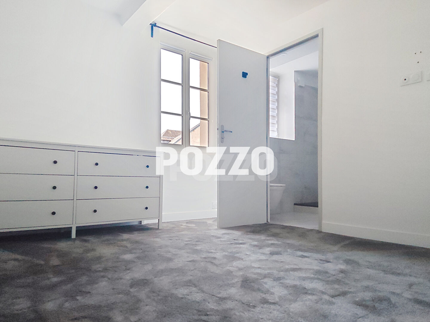 Photo LOCATION d'une maison de 4 pièces (83 m²) à HONFLEUR - Terrasse image 4/6