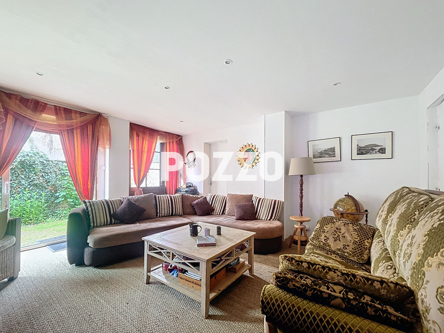 Photo GENETS 2 KM MER, MAISON DE BOURG + GITE, 3 CHAMBRES, DEPENDANCE , ATELIER, JARDIN AU CALME image 4/6