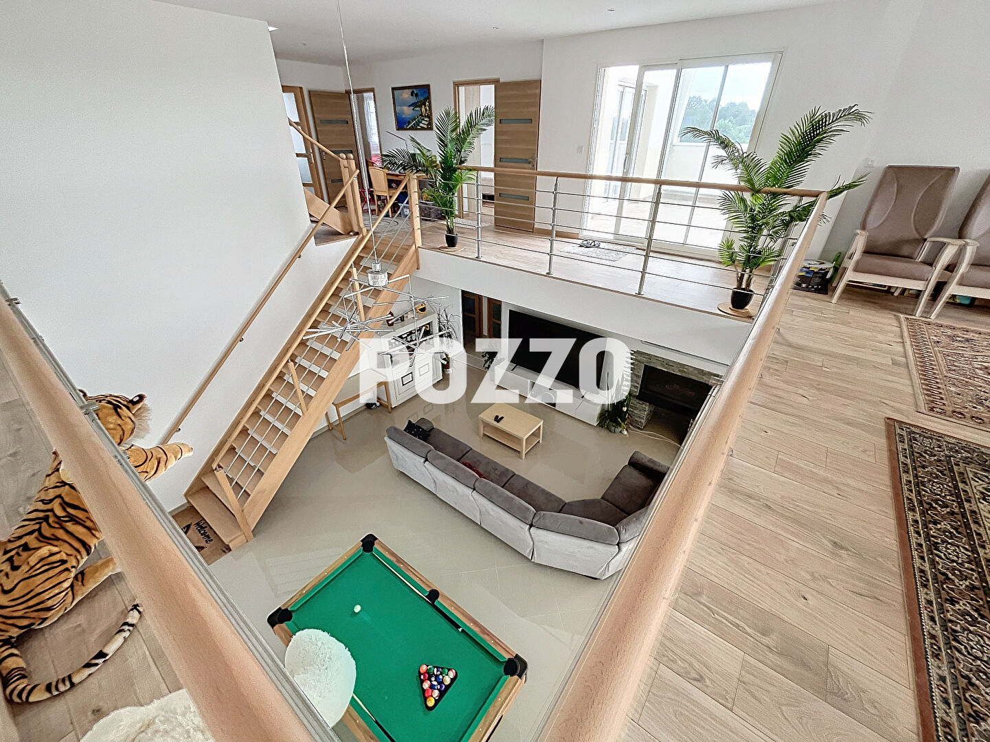 Photo Maison La Barre De Semilly 6 pièce(s) 260 m2 image 2/6