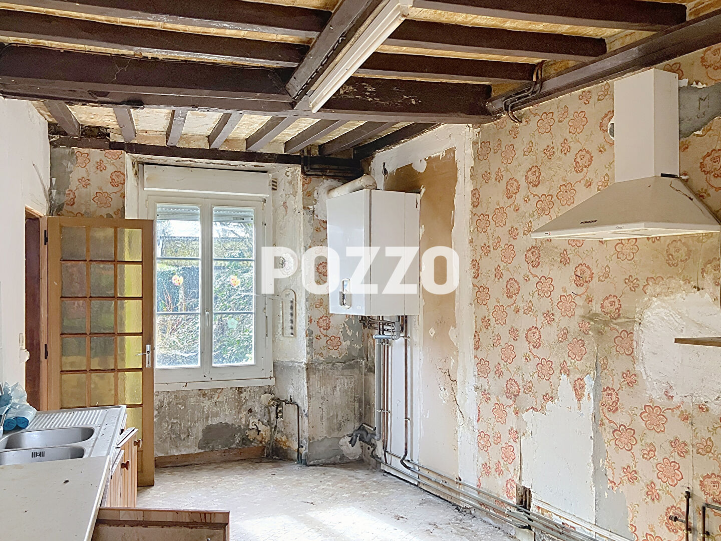 Photo A VENDRE. TORIGNI CENTRE . A RENOVER MAISON AVEC JARDIN. image 5/6