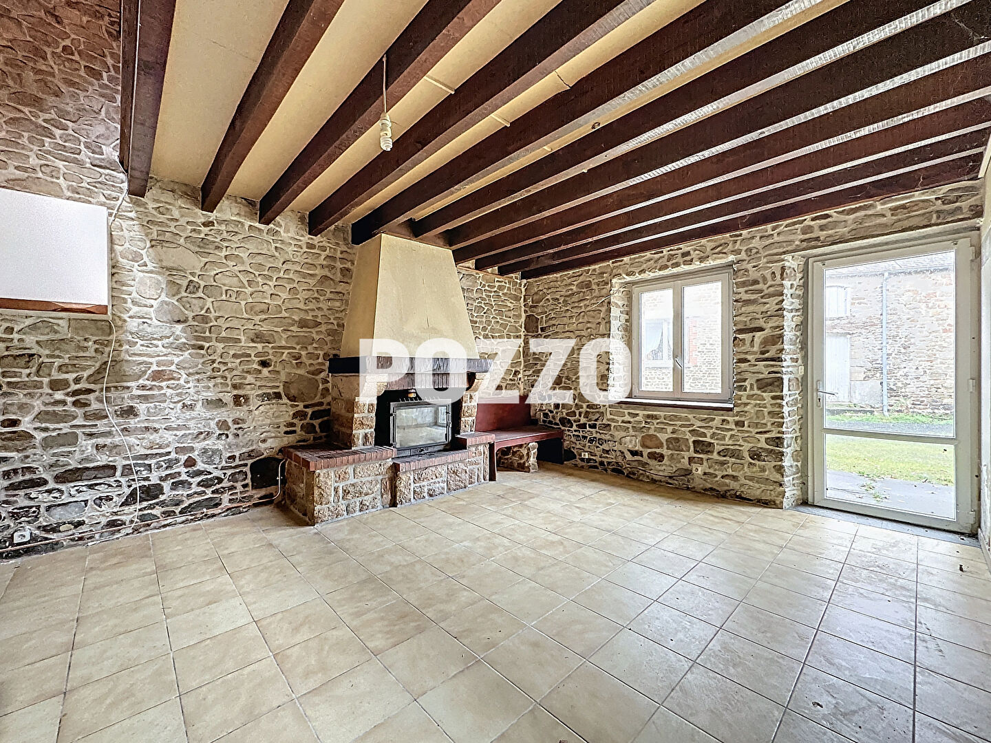 Photo VENTE d'une maison F5 , 3 chambres de 100 m² à DRAGEY RONTHON image 4/6