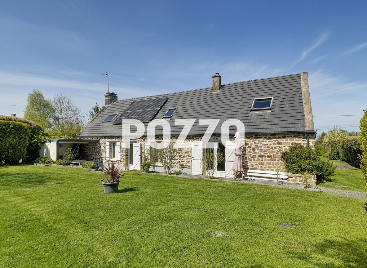 A Vendre - Saint Georges De Grehaigne - Maison 6 pièce(s) 149 m²