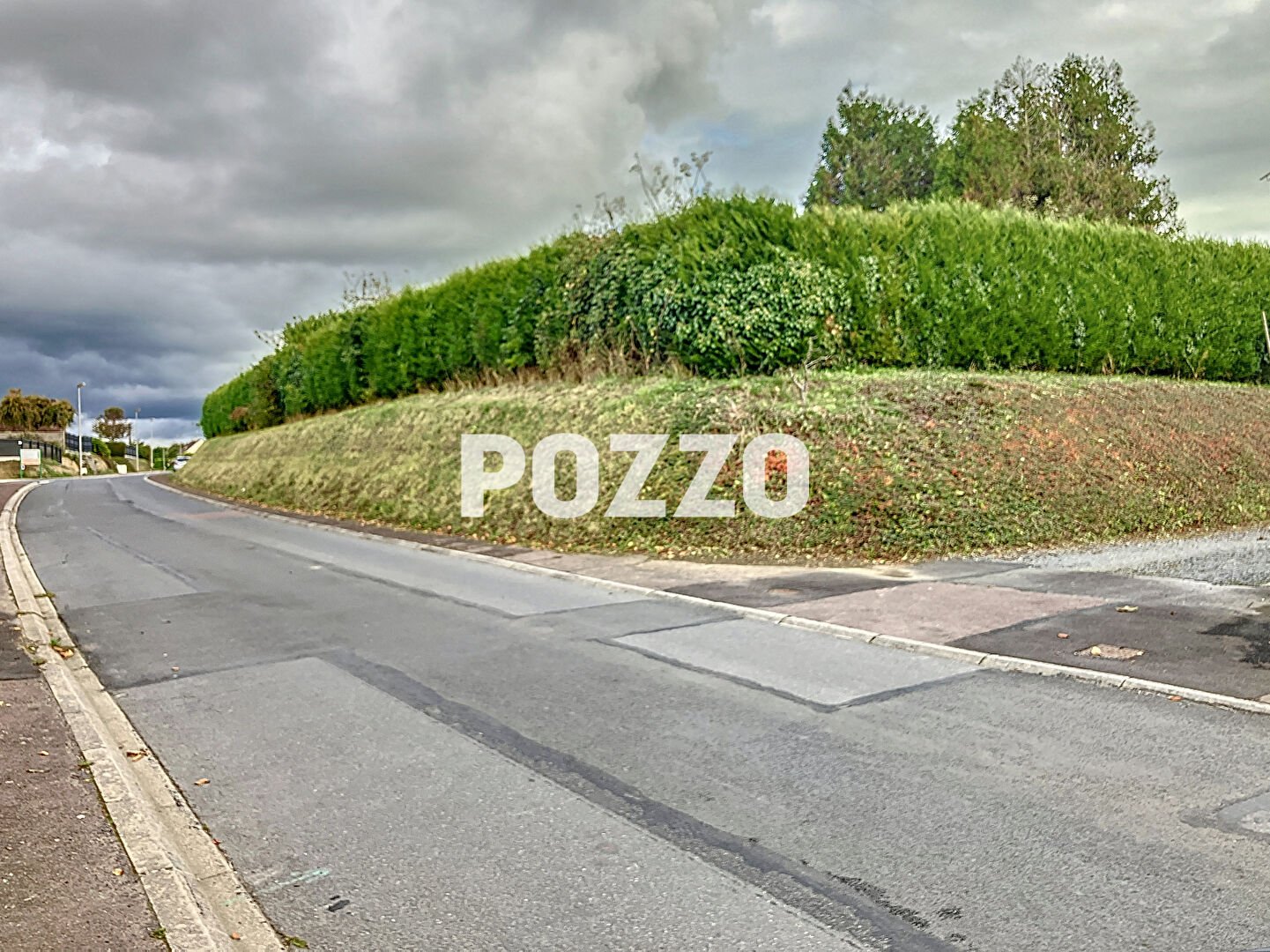 Photo A vendre Terrain a Marigny Le Lozon 1879 m2 - dans le centre ville - image 1/5