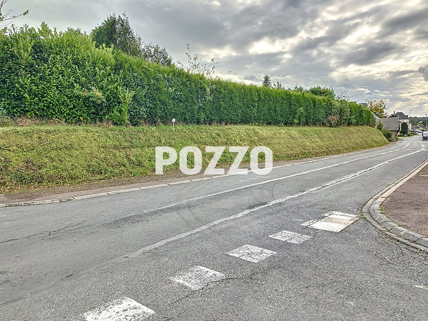 Photo A vendre Terrain a Marigny Le Lozon 1879 m2 - dans le centre ville - image 2/5