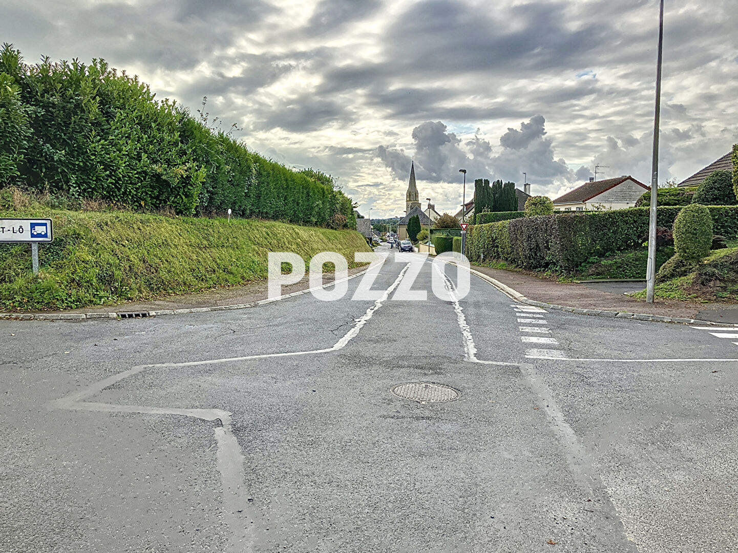 Photo A vendre Terrain a Marigny Le Lozon 1879 m2 - dans le centre ville - image 4/5