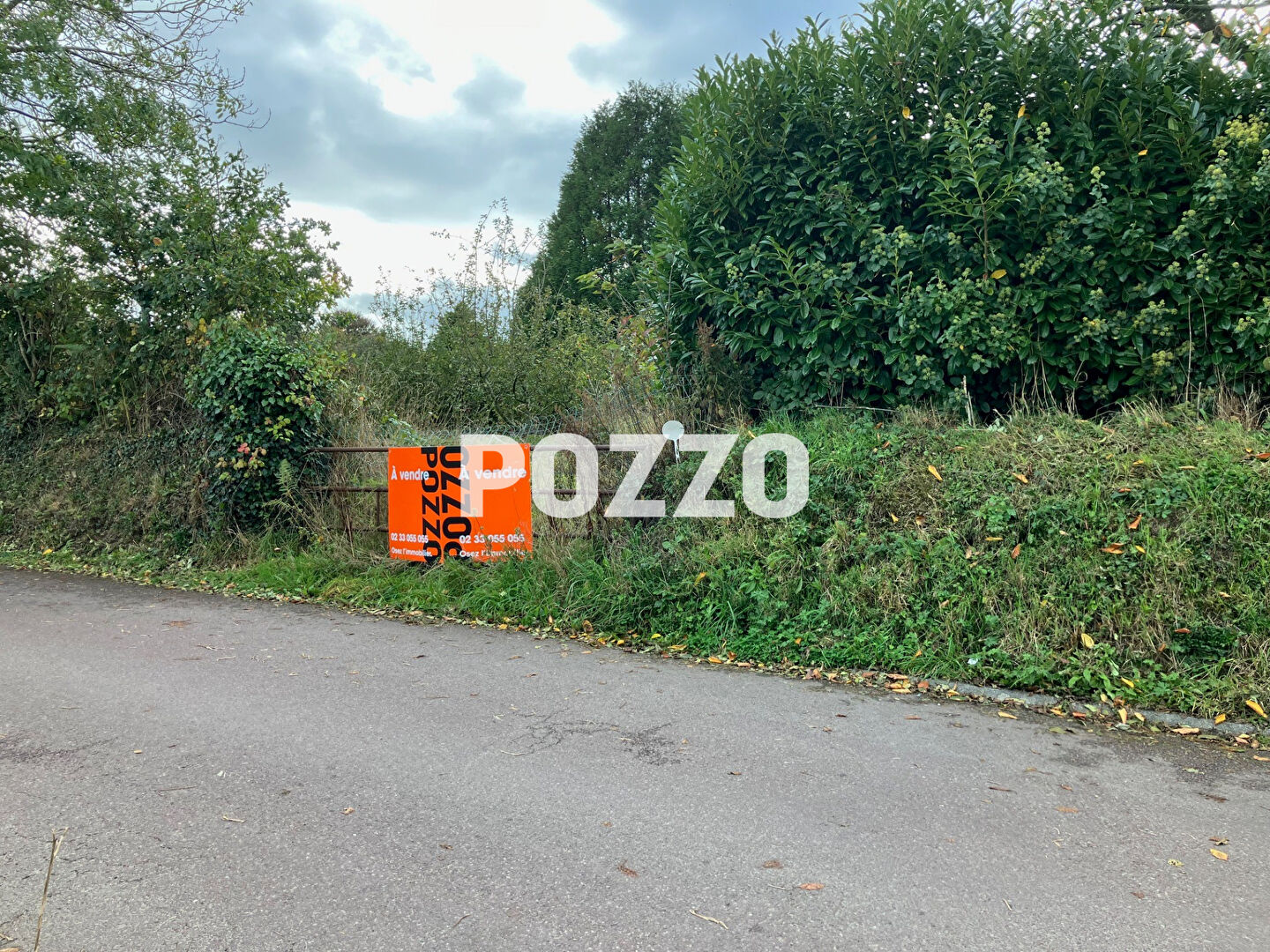 Photo A vendre Terrain a Marigny Le Lozon 1879 m2 - dans le centre ville - image 5/5