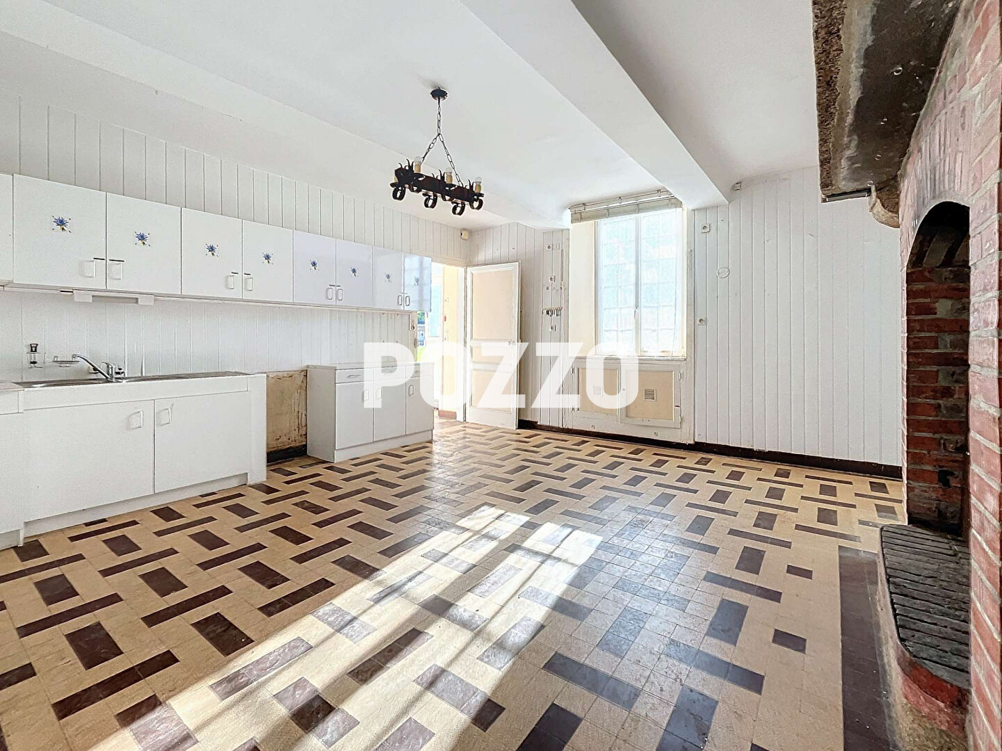 Photo A VENDRE ANCIEN PRESBYTERE à VIRE NORMANDIE (14500) image 4/6