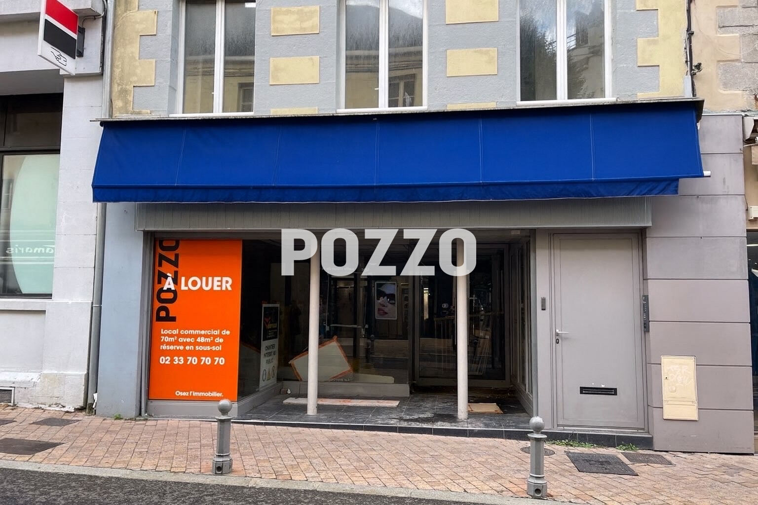 Location - Local commercial  - 78 m² - Granville