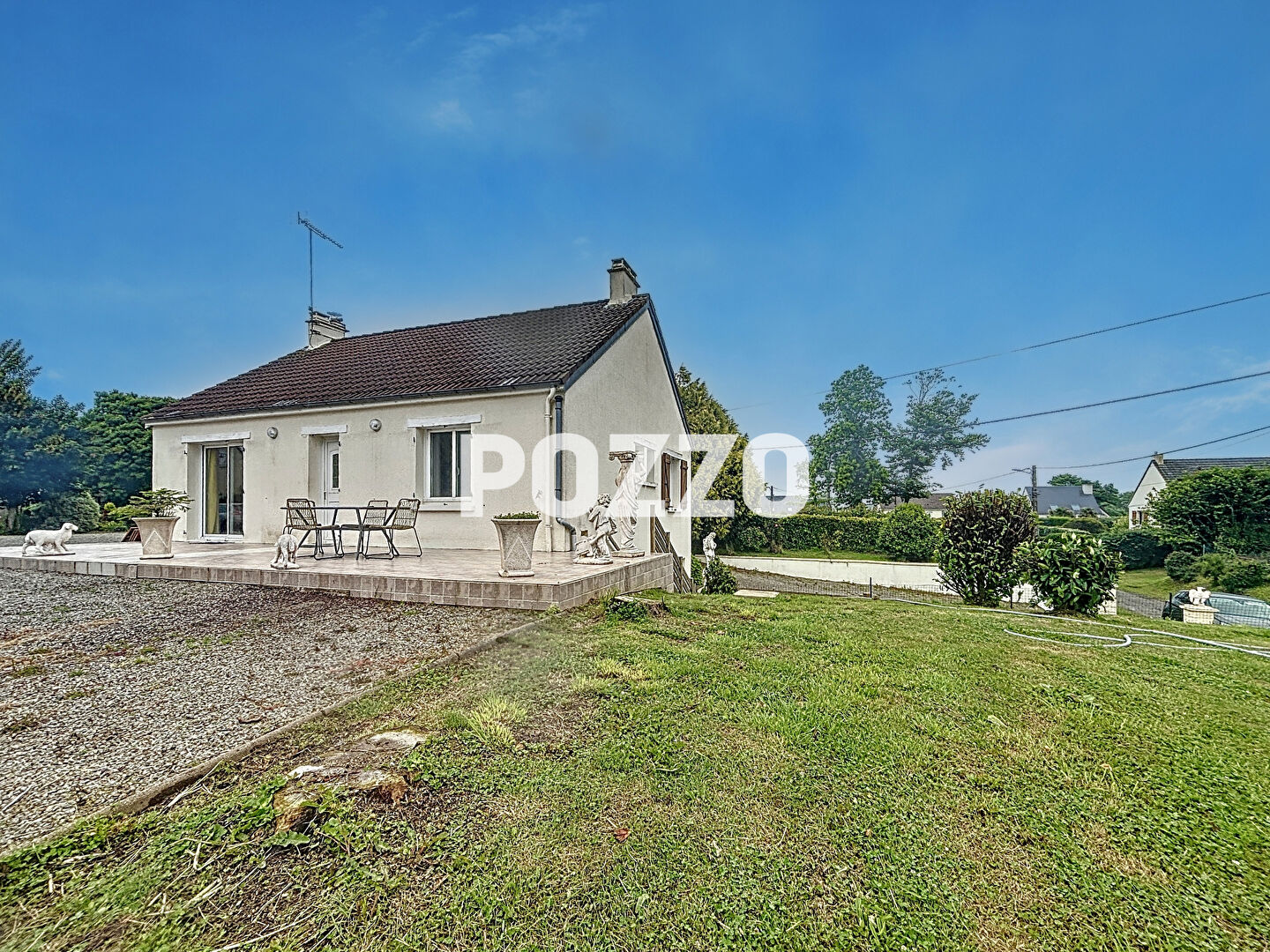 Agence immobilière de 
 Agence Pozzo-immobilier - Pozzo immobilier Barneville 
